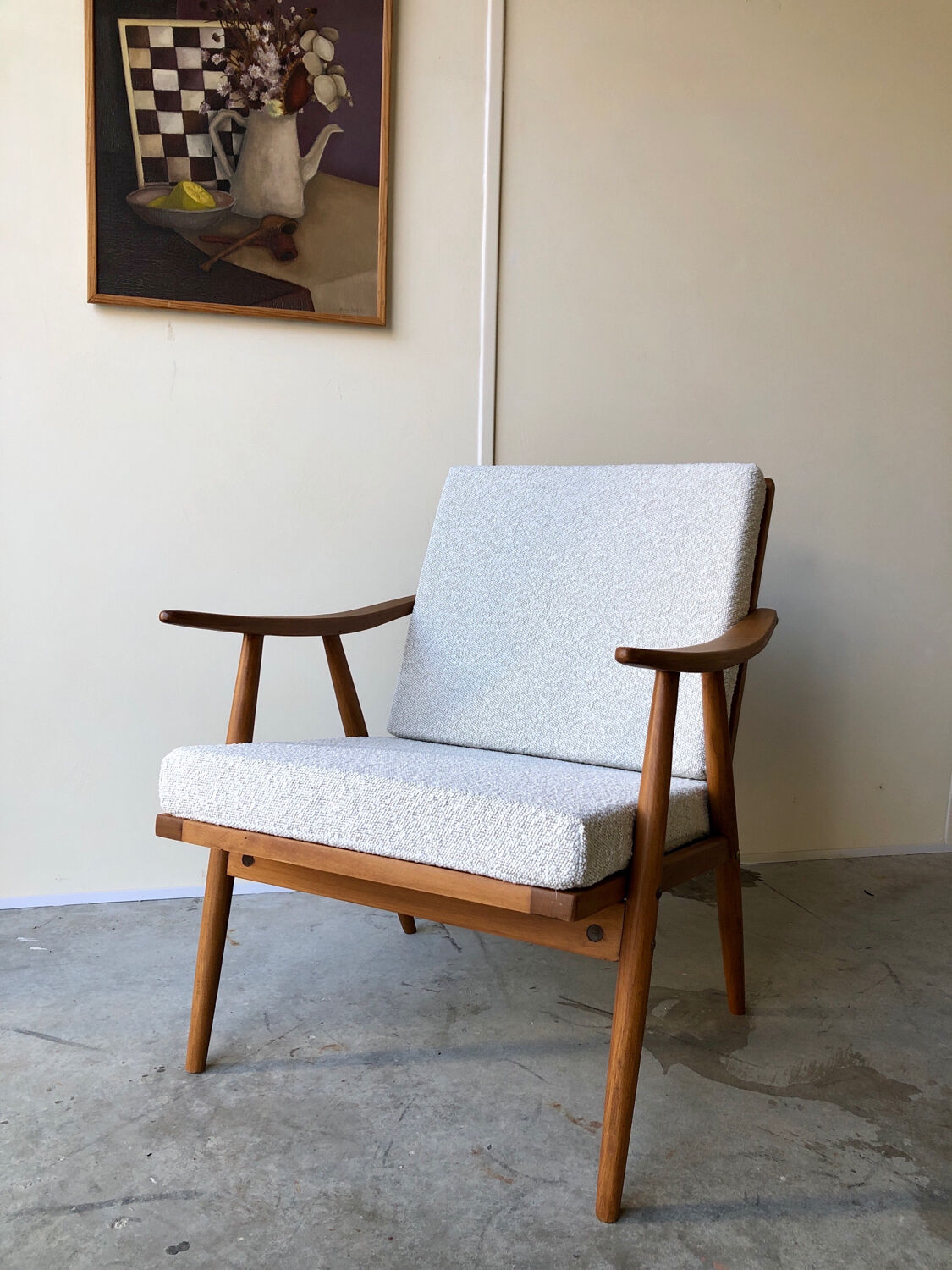 Boomerang armchair TON