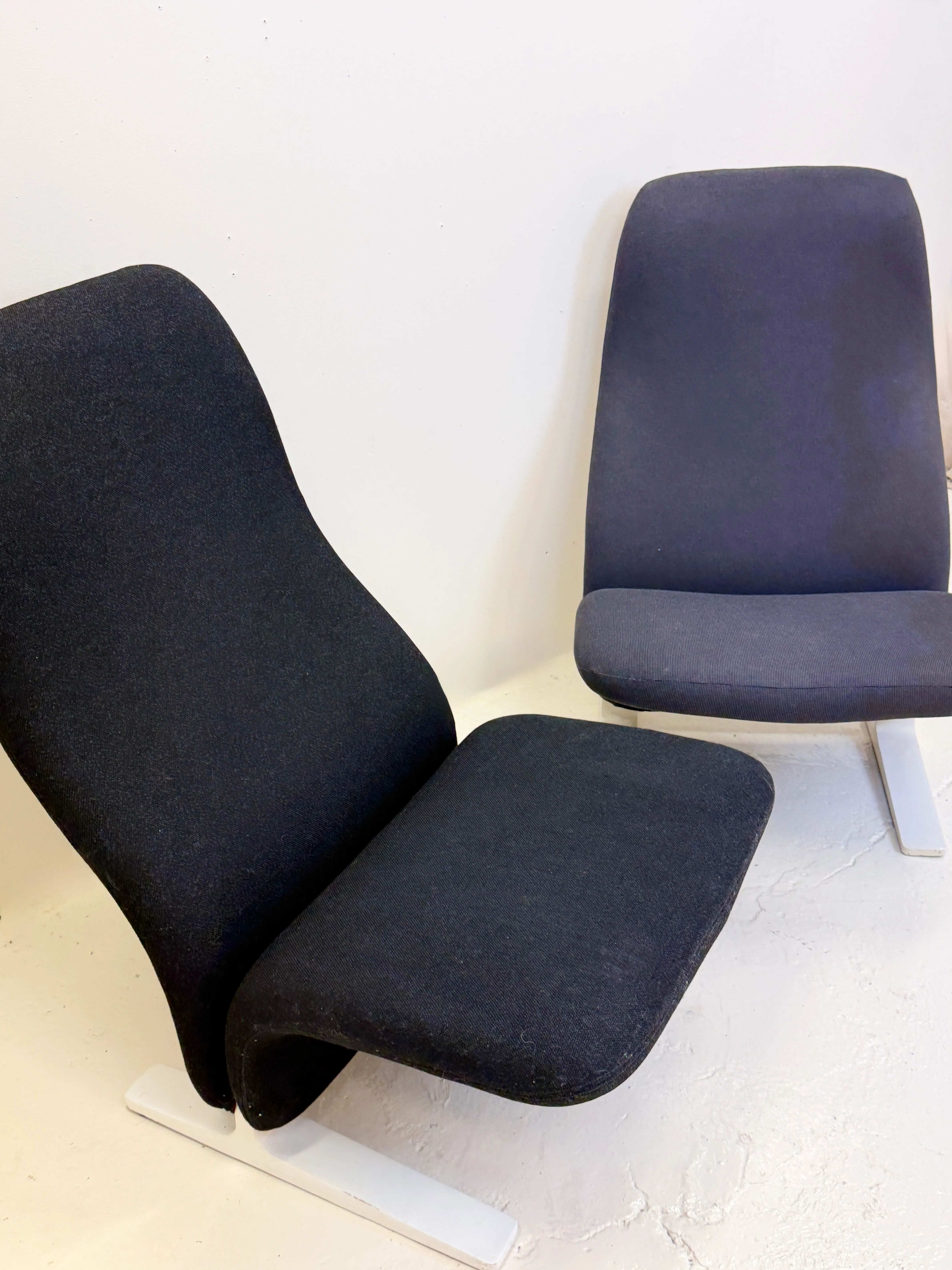 "Concorde" armchair in navy blue by Pierre Paulin, 1960s