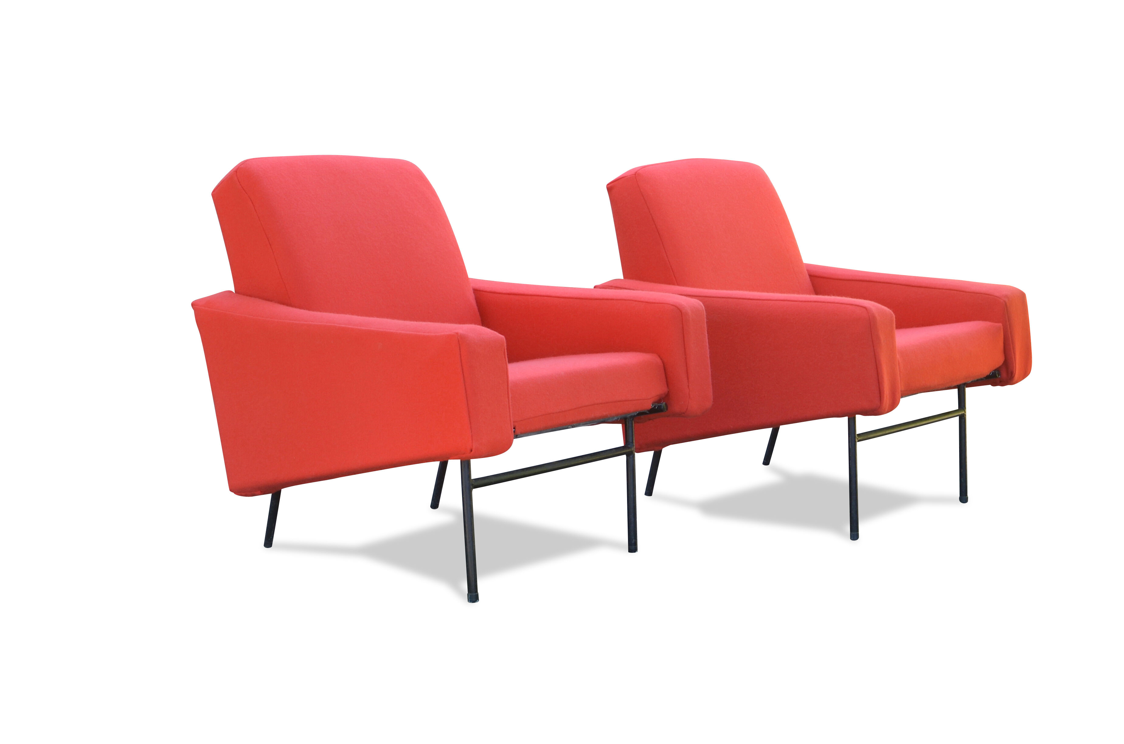 Pair of armchairs "G10" by Pierre Guariche edition Airborne Kvadrat
