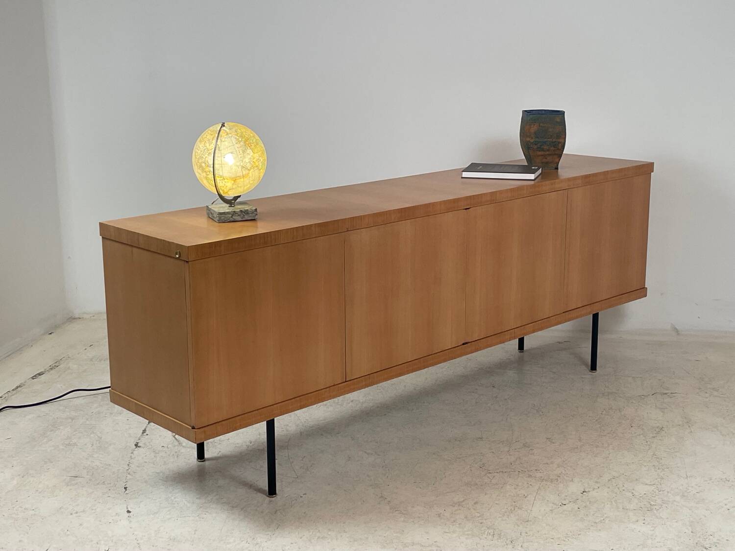 Enfilade monaco par gérard guermonprez édition magnani 1950