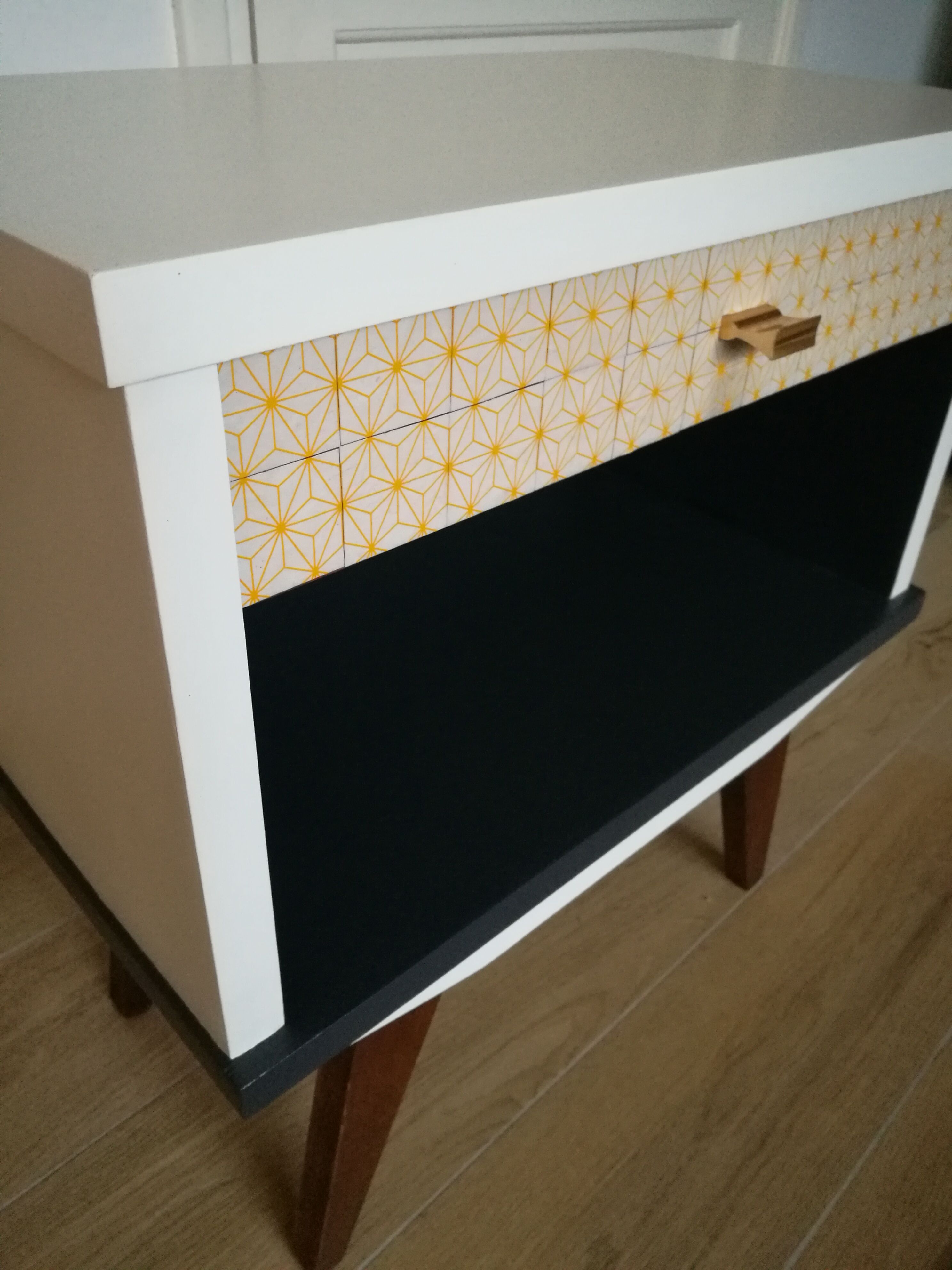 Vintage bedside revisited