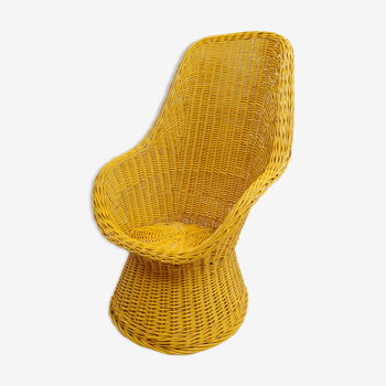 Yellow rattan lounge chair, 1970s