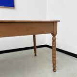 Walnut silk table 1900