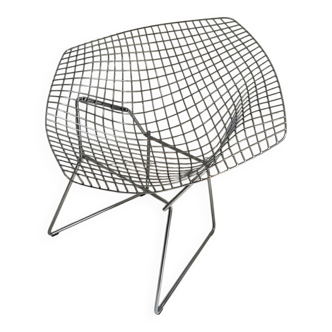 Diamond Chair by Harry Bertoia