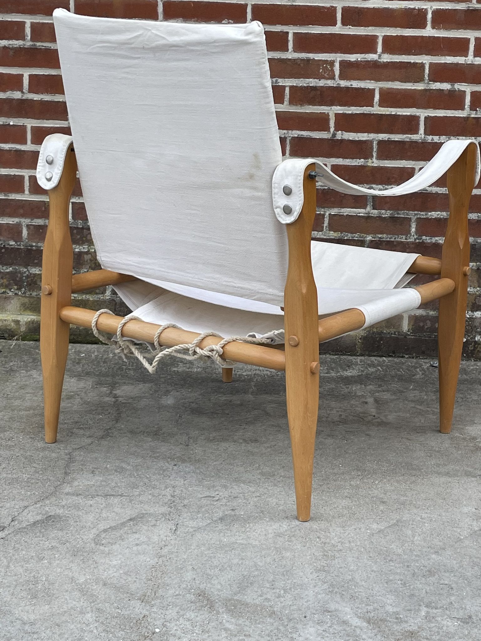 Fauteuil safari vintage 1960 Danemark avec toile design minimaliste