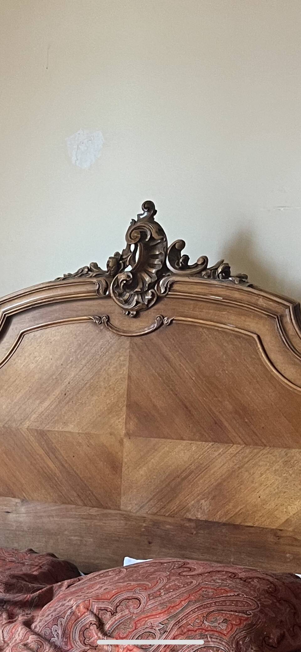 160x190 Louis XV Provençal wooden bed