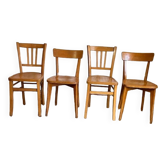 Ensemble dépareillé de 4 chaises bistrot