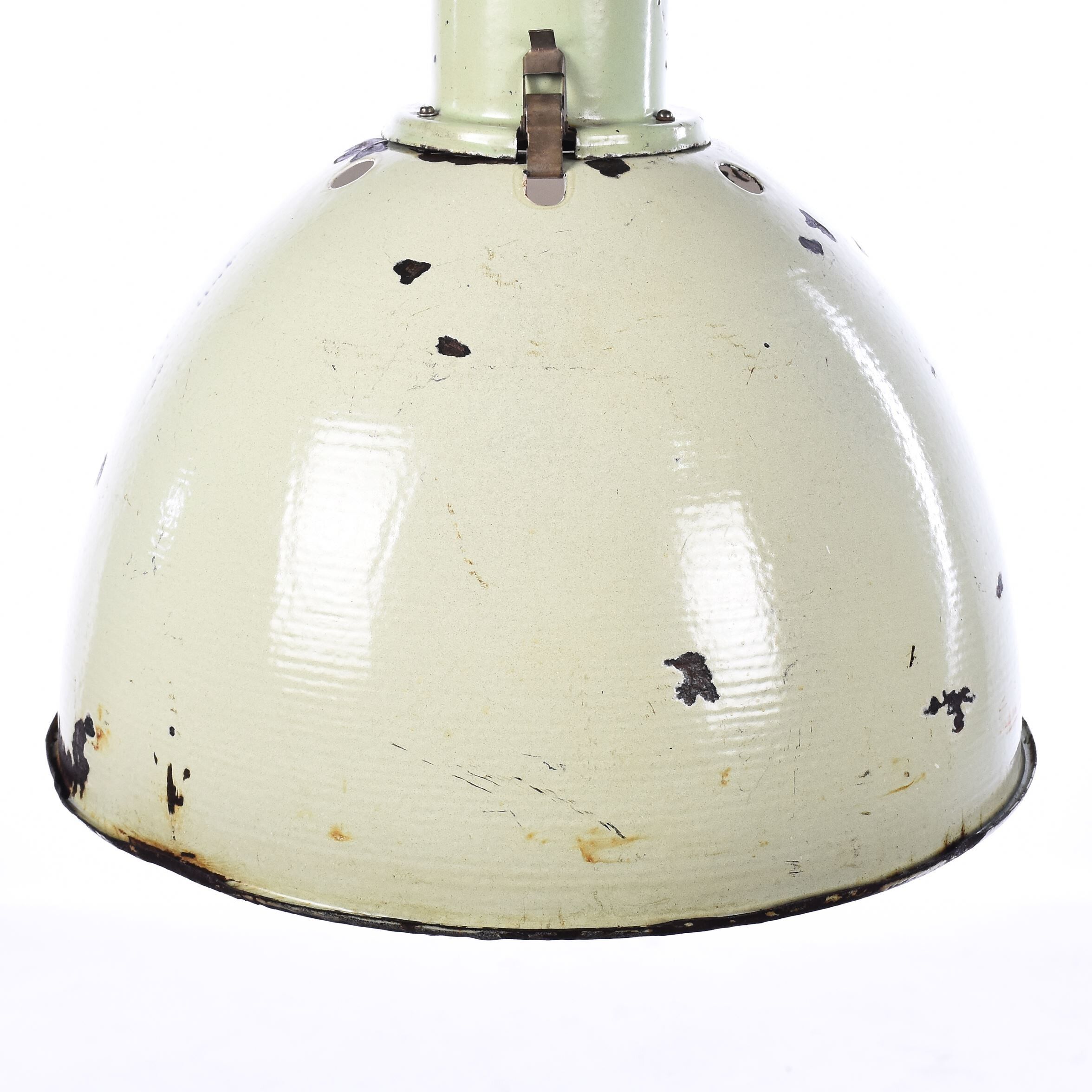 Enamel pendant lamp green