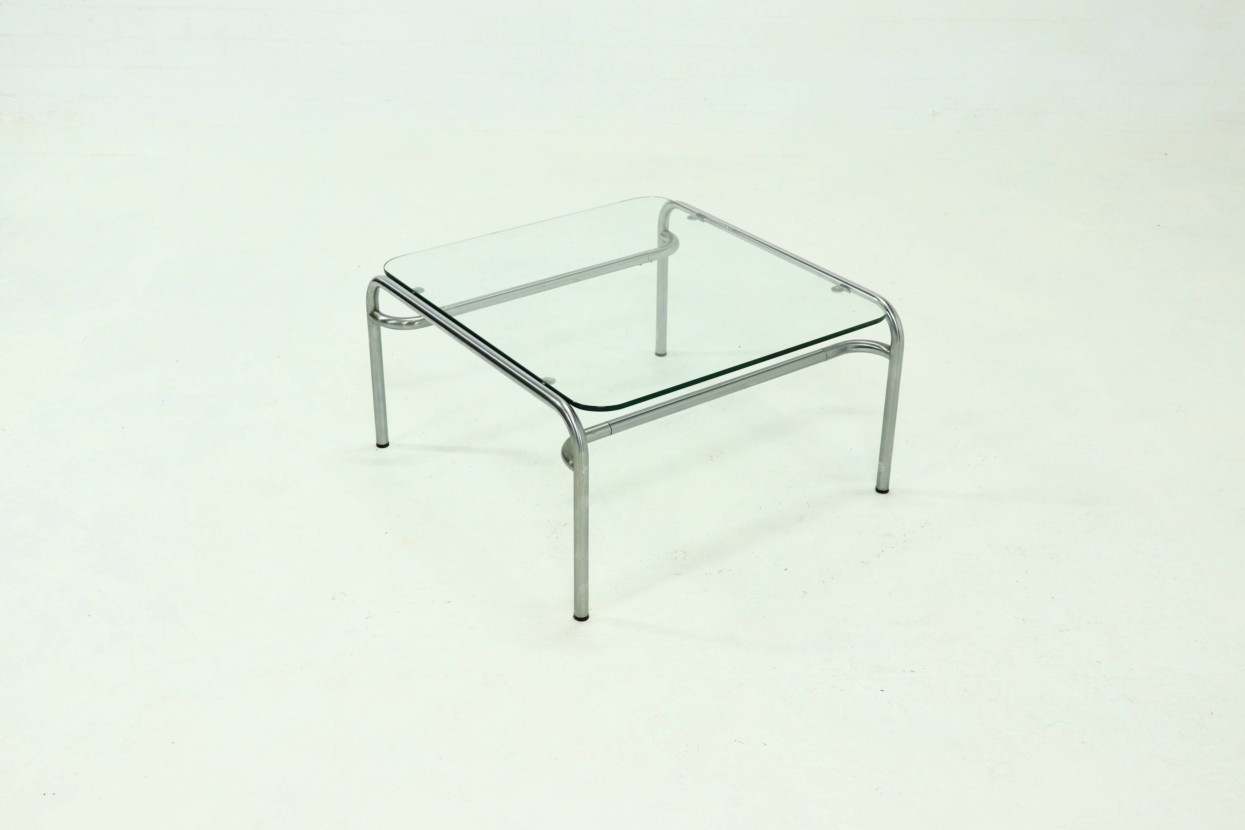 Walter Antonis T18 Tubular Coffee Table for ’t Spectrum 1970s