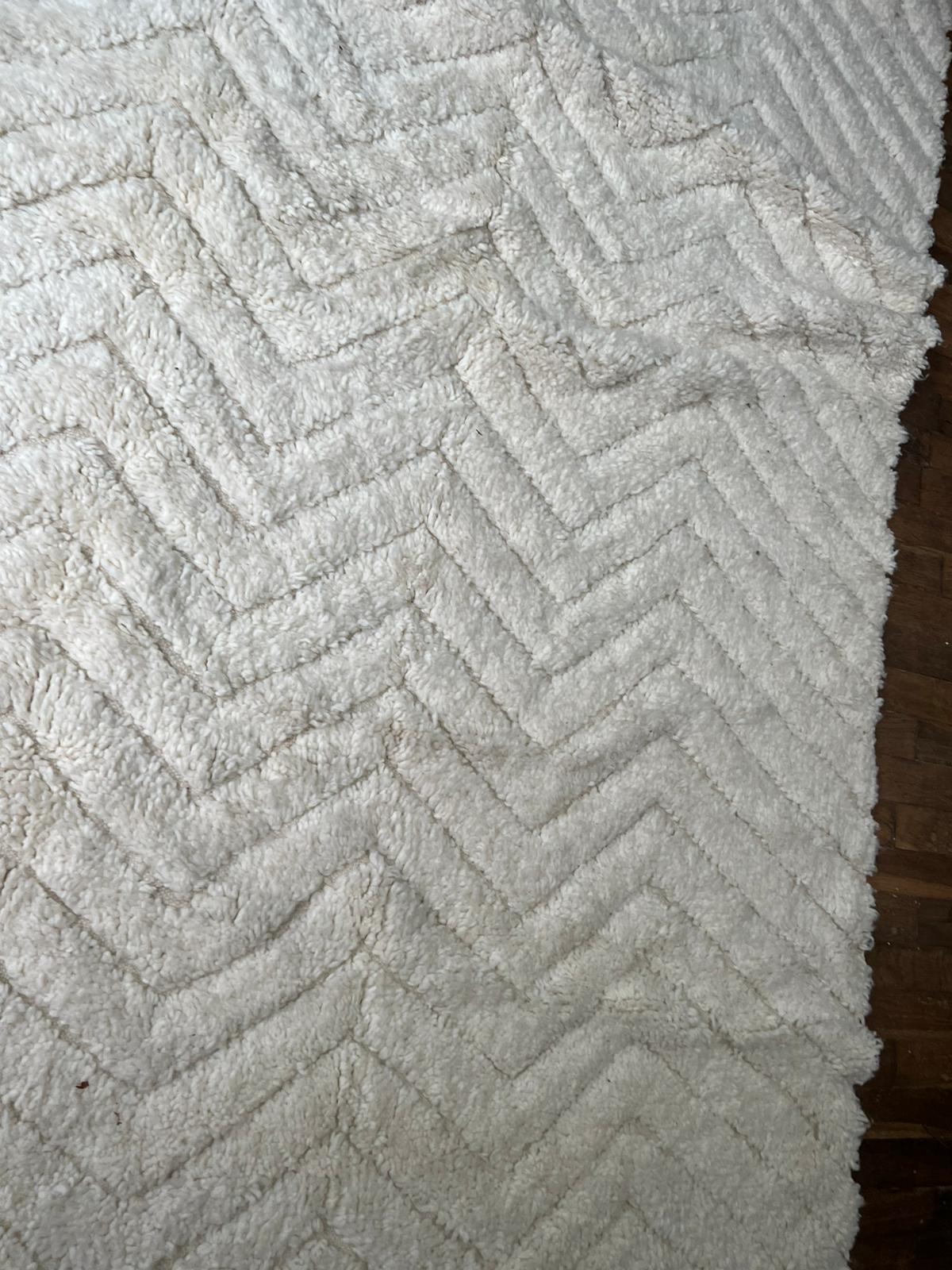 Berber carpet 2m4x1m45