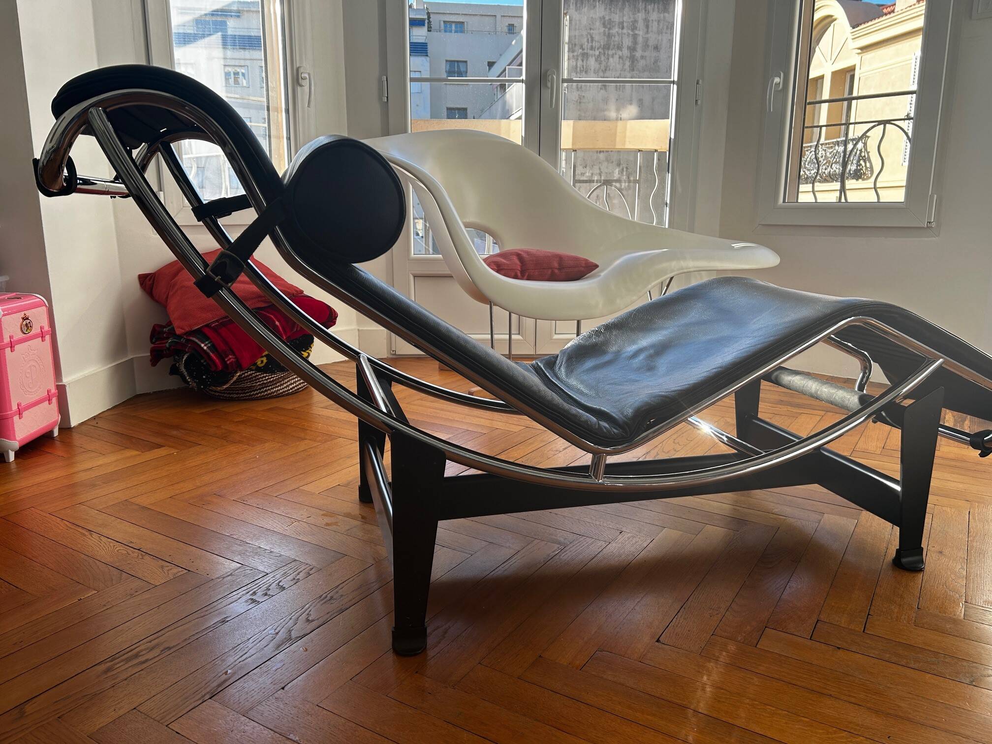 Chaise Longue Cassina Lc4 Par Le Corbusier