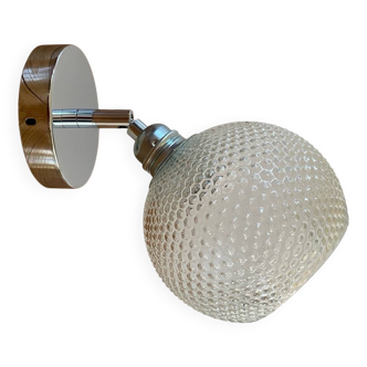 Wall lamp with vintage globe