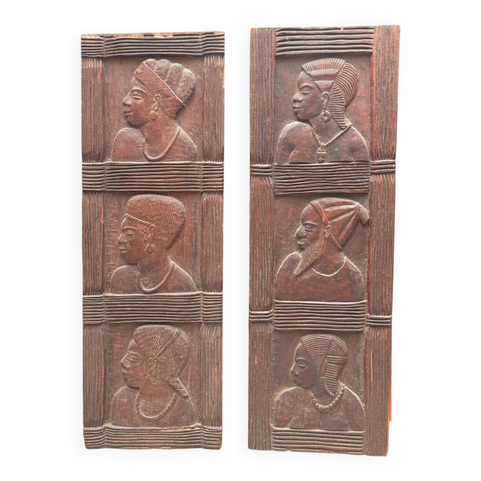 Pair of carved African wall panels in wood – vintage tribal art