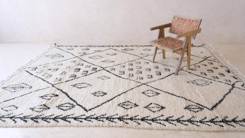 Azilal Berber Rug - 353 x 246 cm