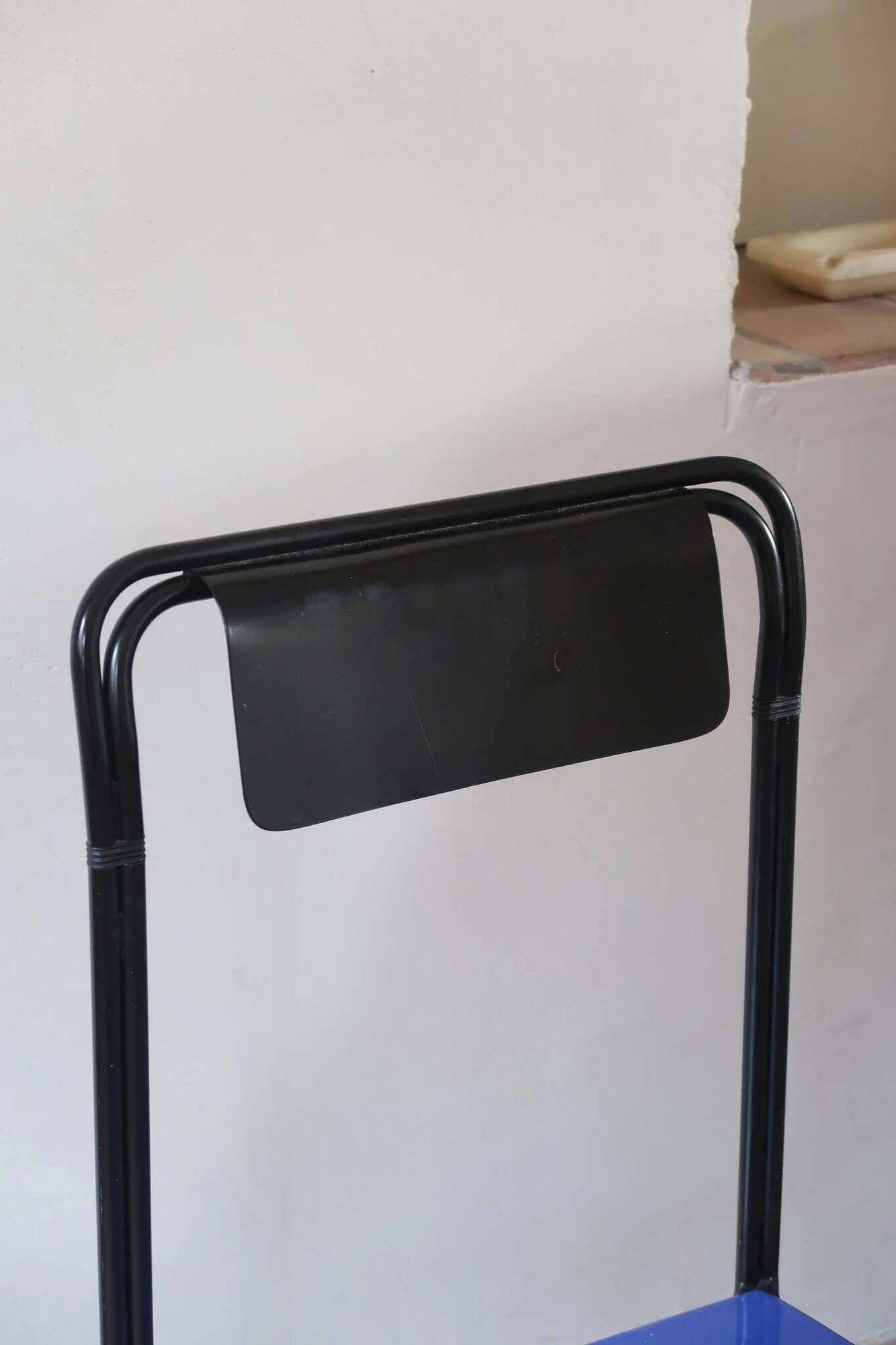 Chair Kaa by Francesco Soro, blue lacquered metal, 1980s