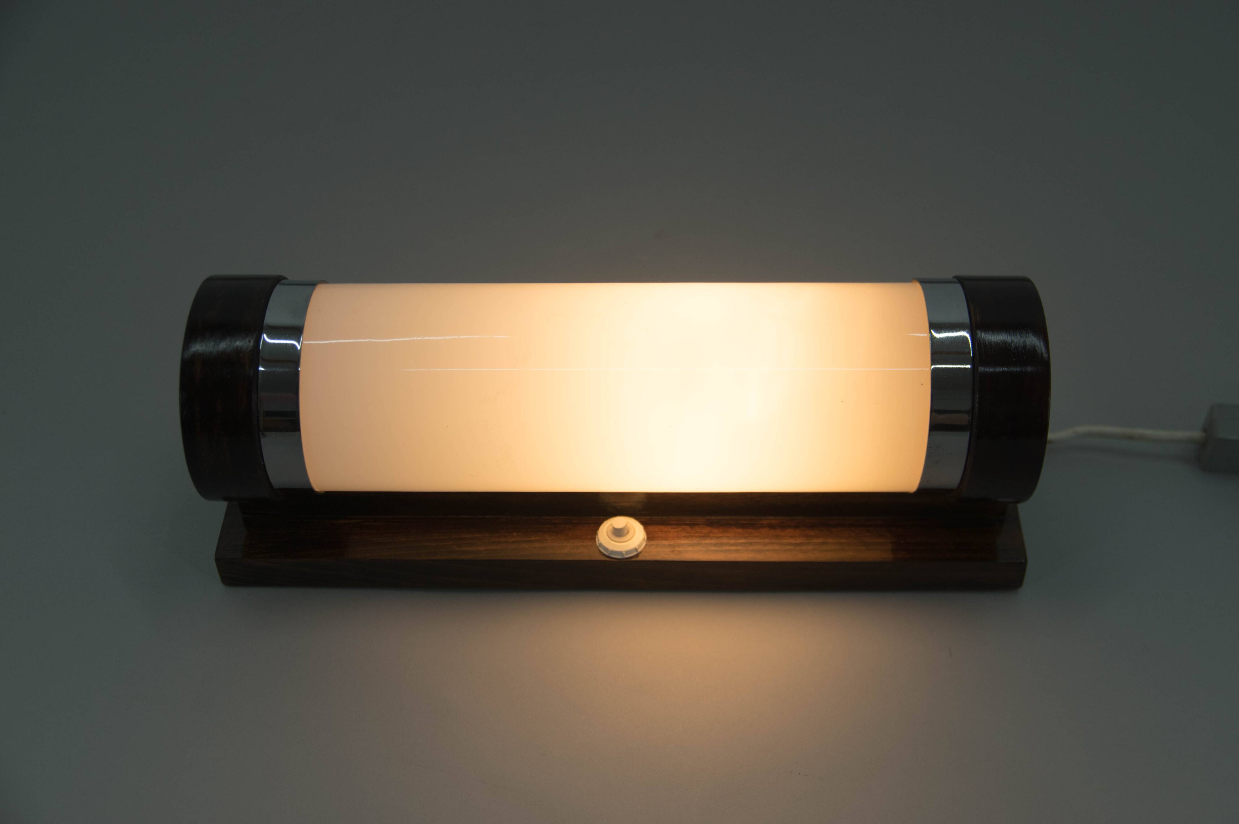 Art Deco / Functionalist Wall Light, 1930s, Restored