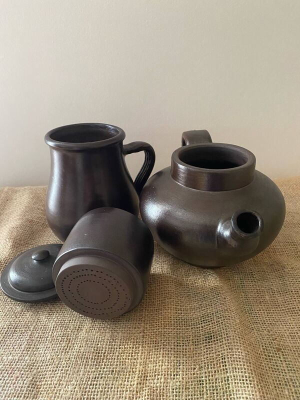 Cafetière et pot à lait Jean Dubost