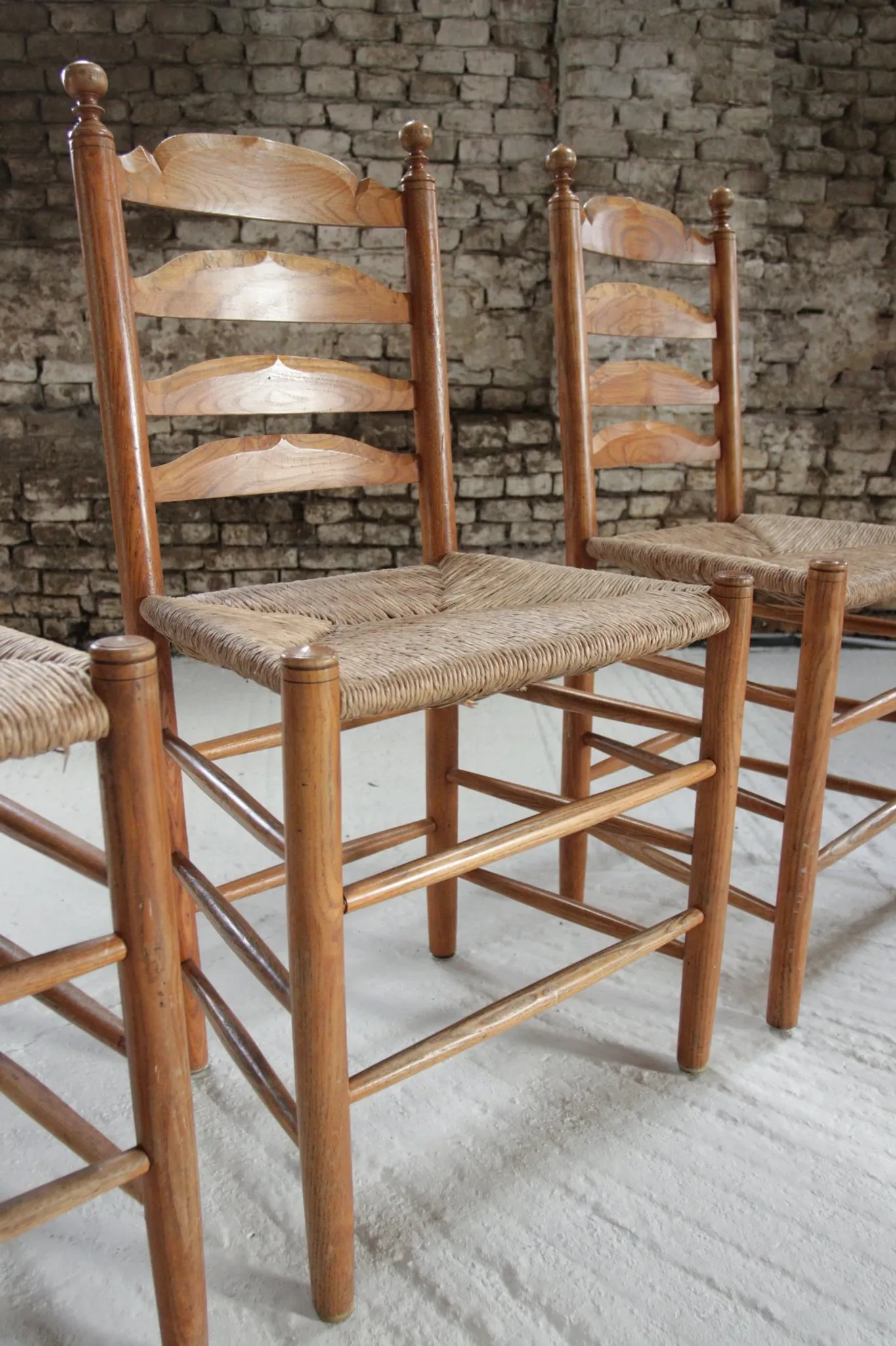Set of 4 old Dutch oak ladderback chairs with rush seats – 1960s