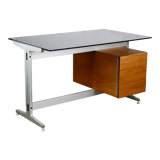Desk by Etienne Fermigier