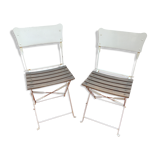 Lot of 2 old garden chairs