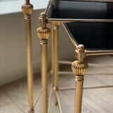 3 pull-out tables