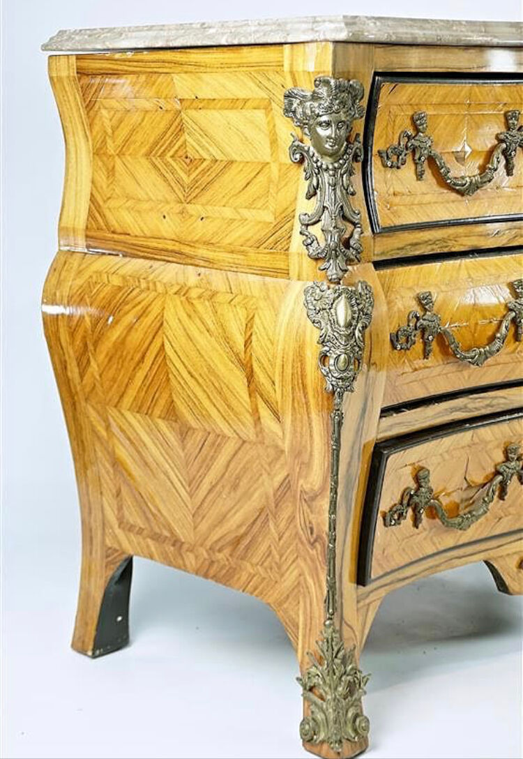 Louis XV-style chest of drawers