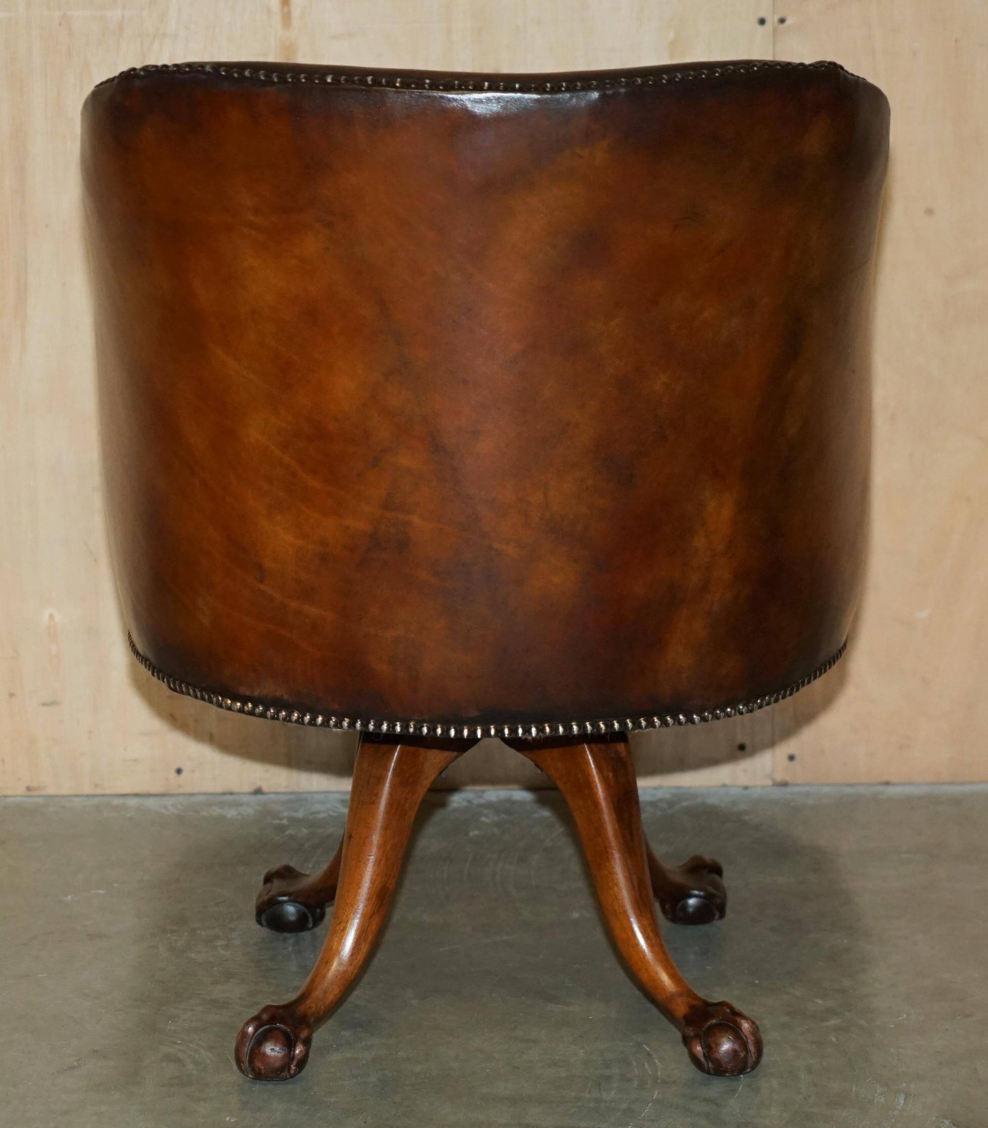 Fauteuil capitaine Chesterfield victorien restauré