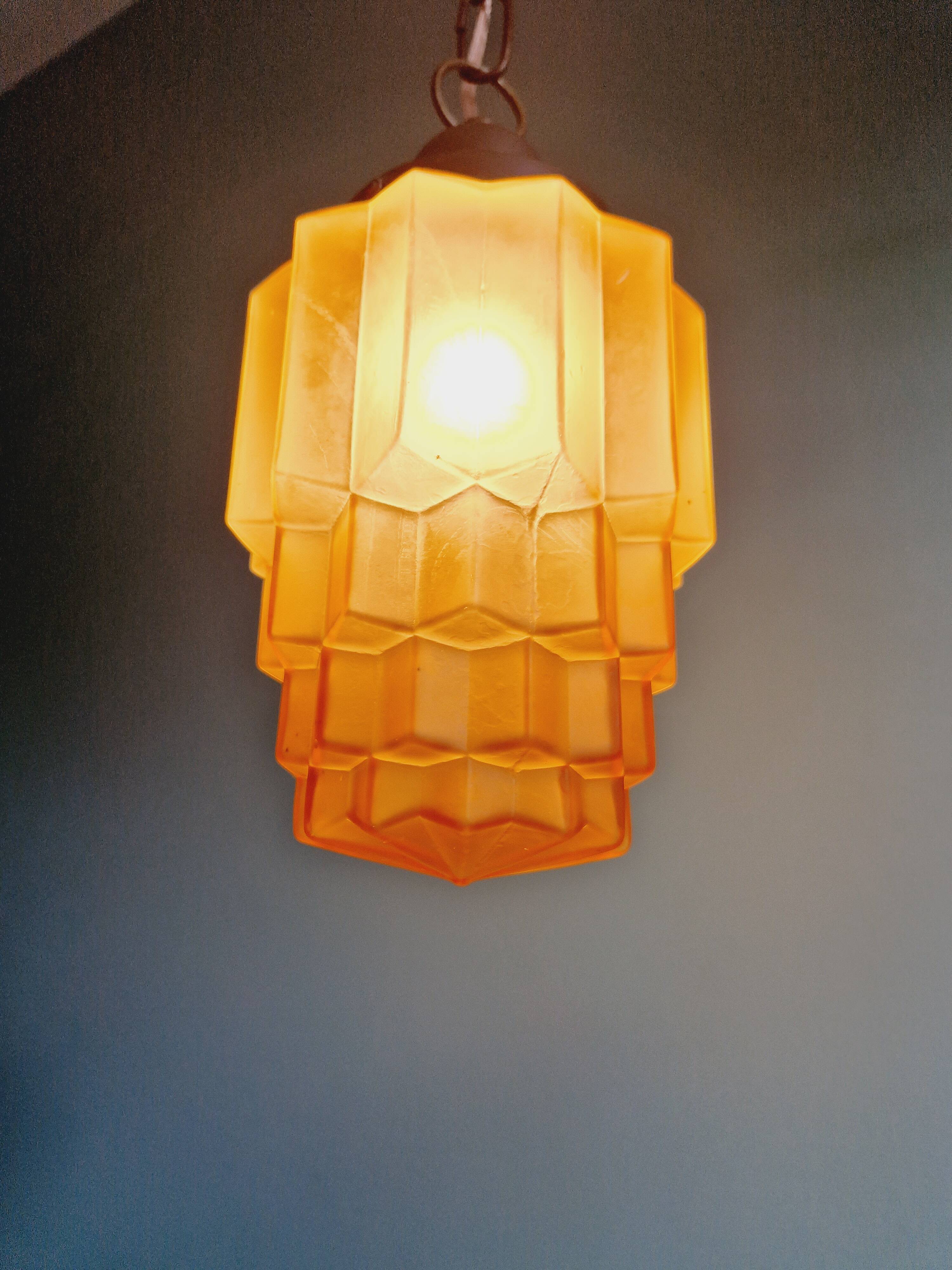 Art Deco Skyscraper type pendant lamp in amber glass, 1920s-30s