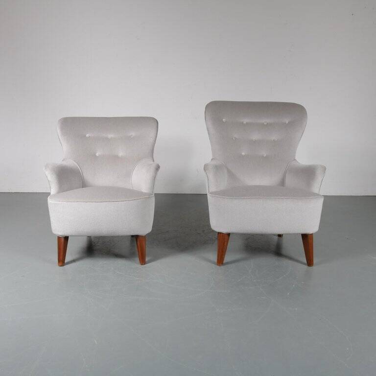 1950s Pair of Theo Ruth Lounge Chairs for Artifort, the Netherlands
