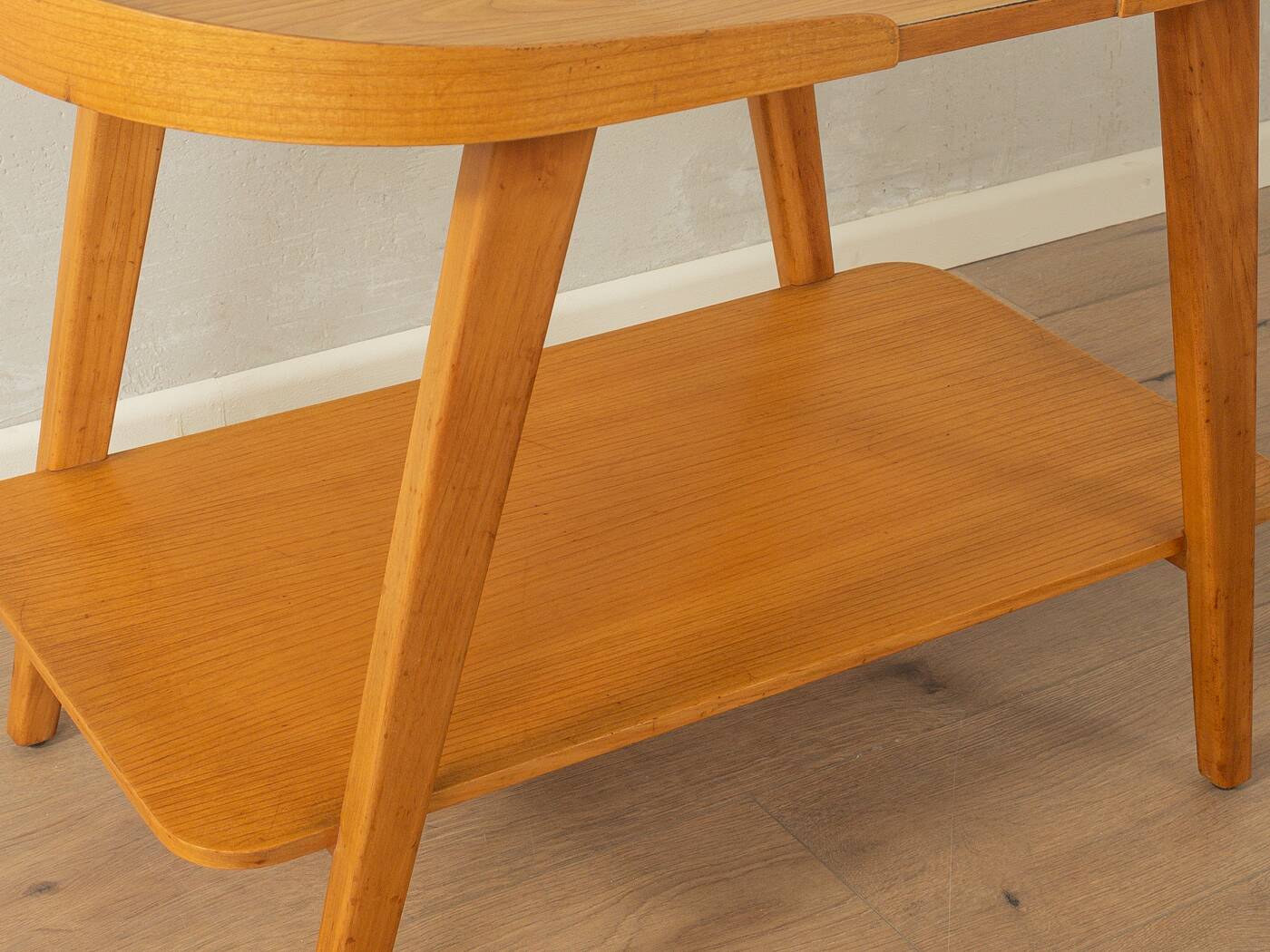 Table d'appoint des années 1950