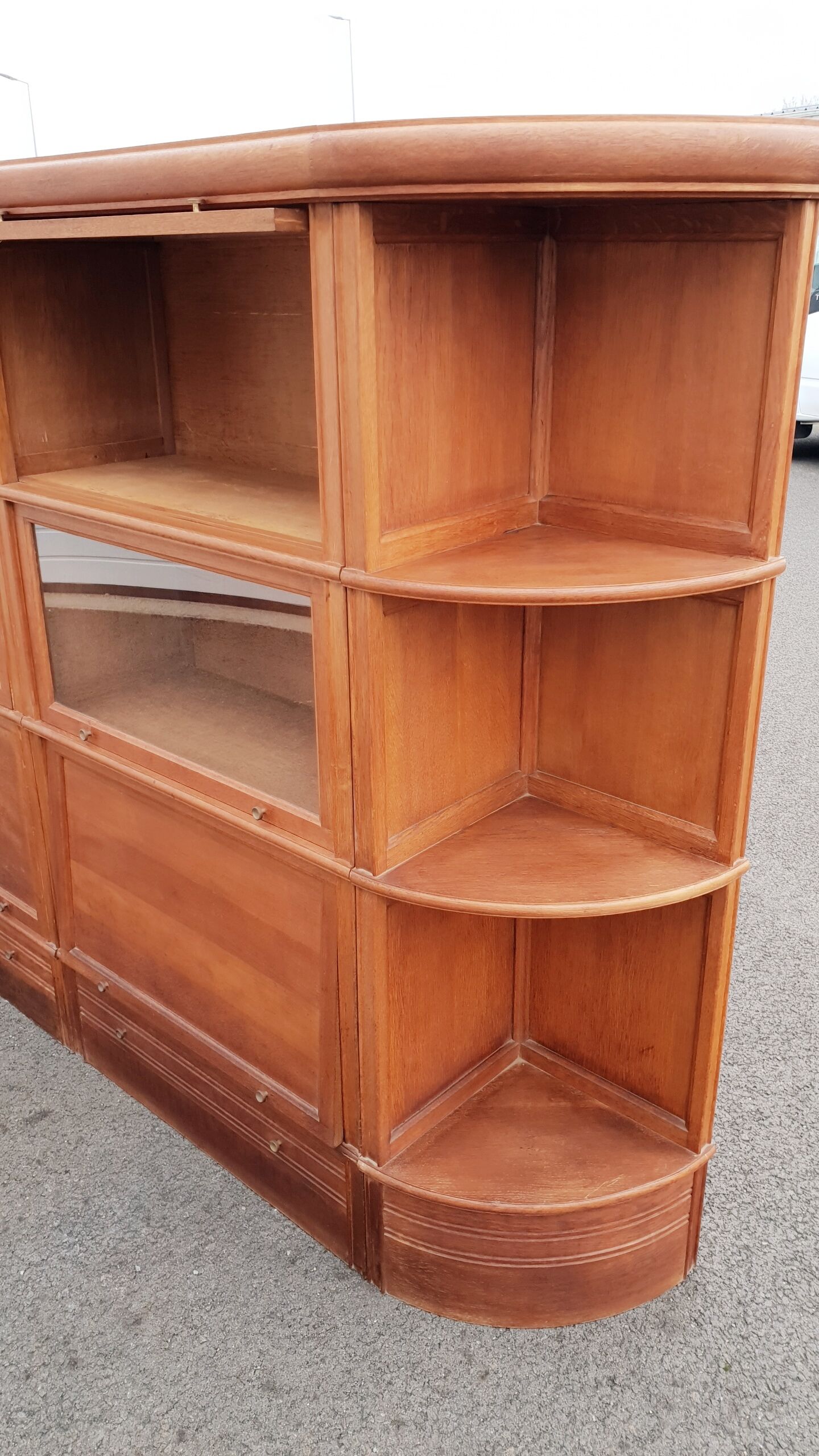 Vintage notary library