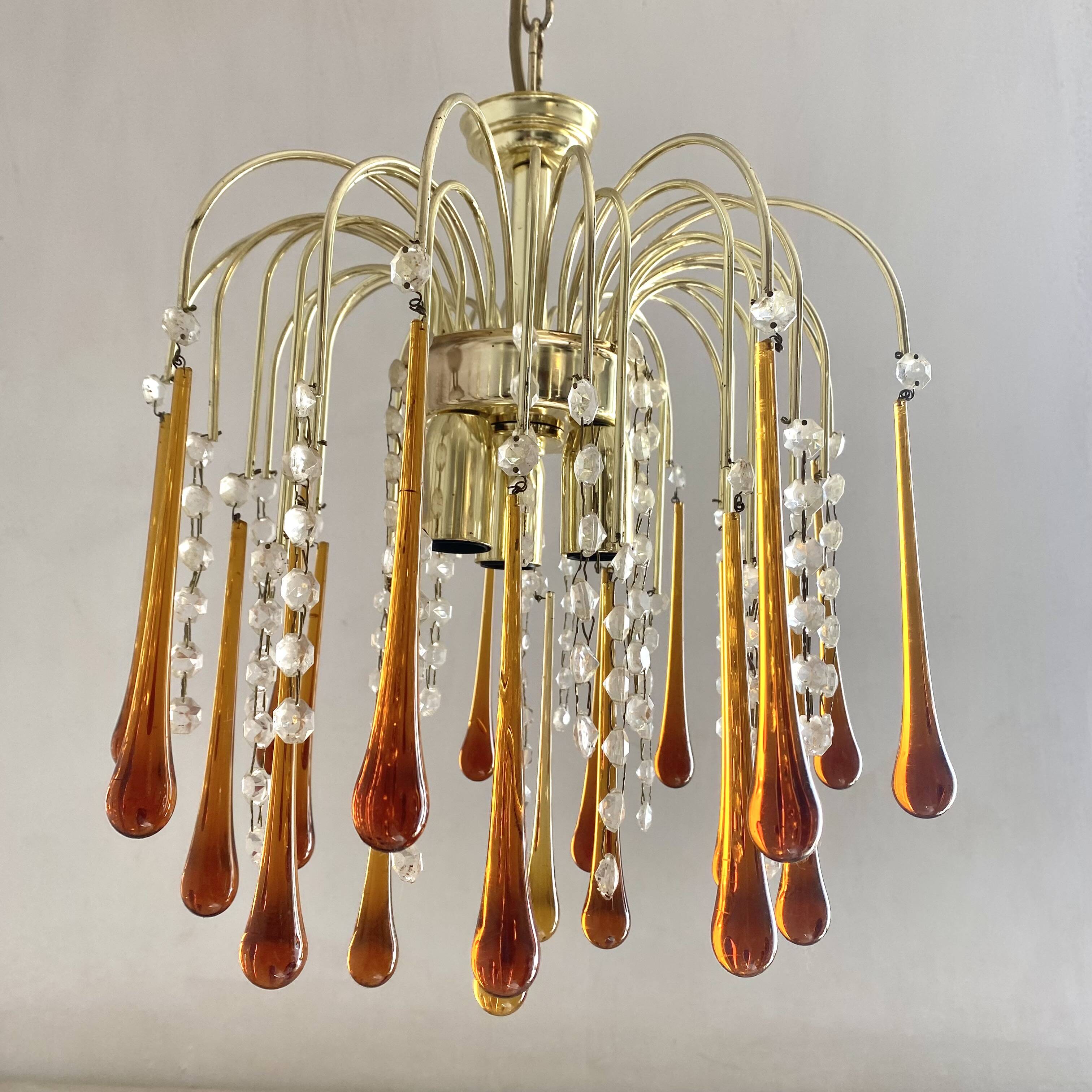 Lustre cascade à pampilles et gouttes d'eau verre de murano