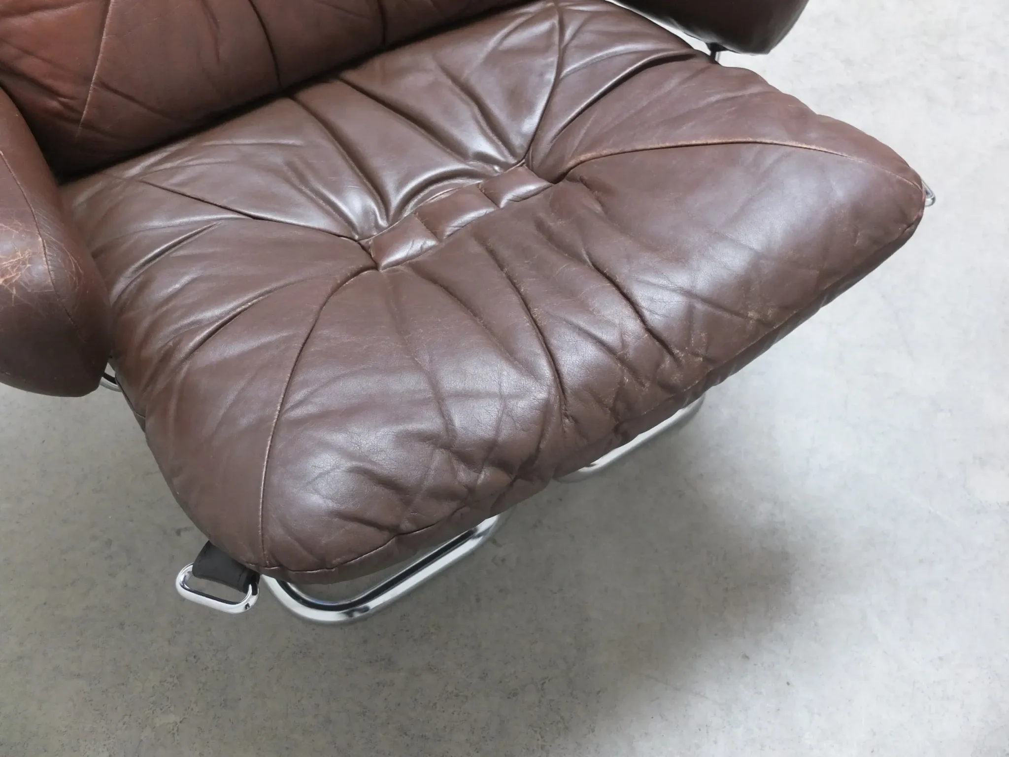 Pair of lounge chairs by Harald Relling for Westnofa, 1970s