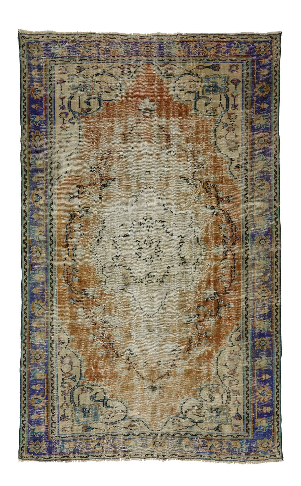 One-of-a-Kind Turkish Handwoven Vintage Rug - Timeless Vintage Elegance 275x 180 cm