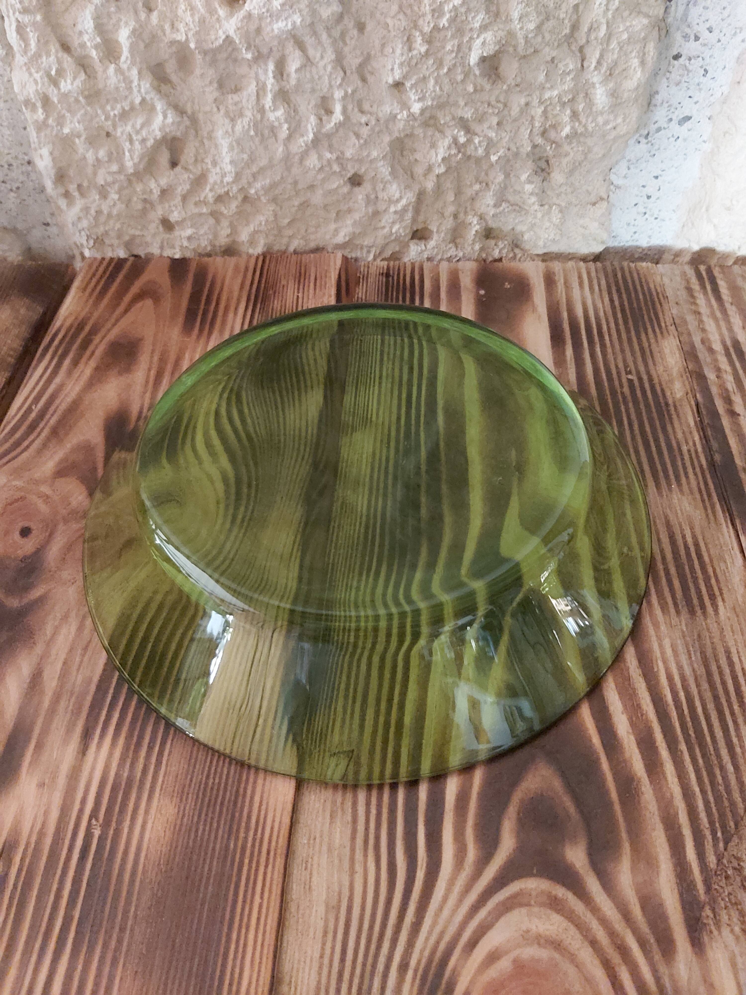 4 Duralex hollow plates