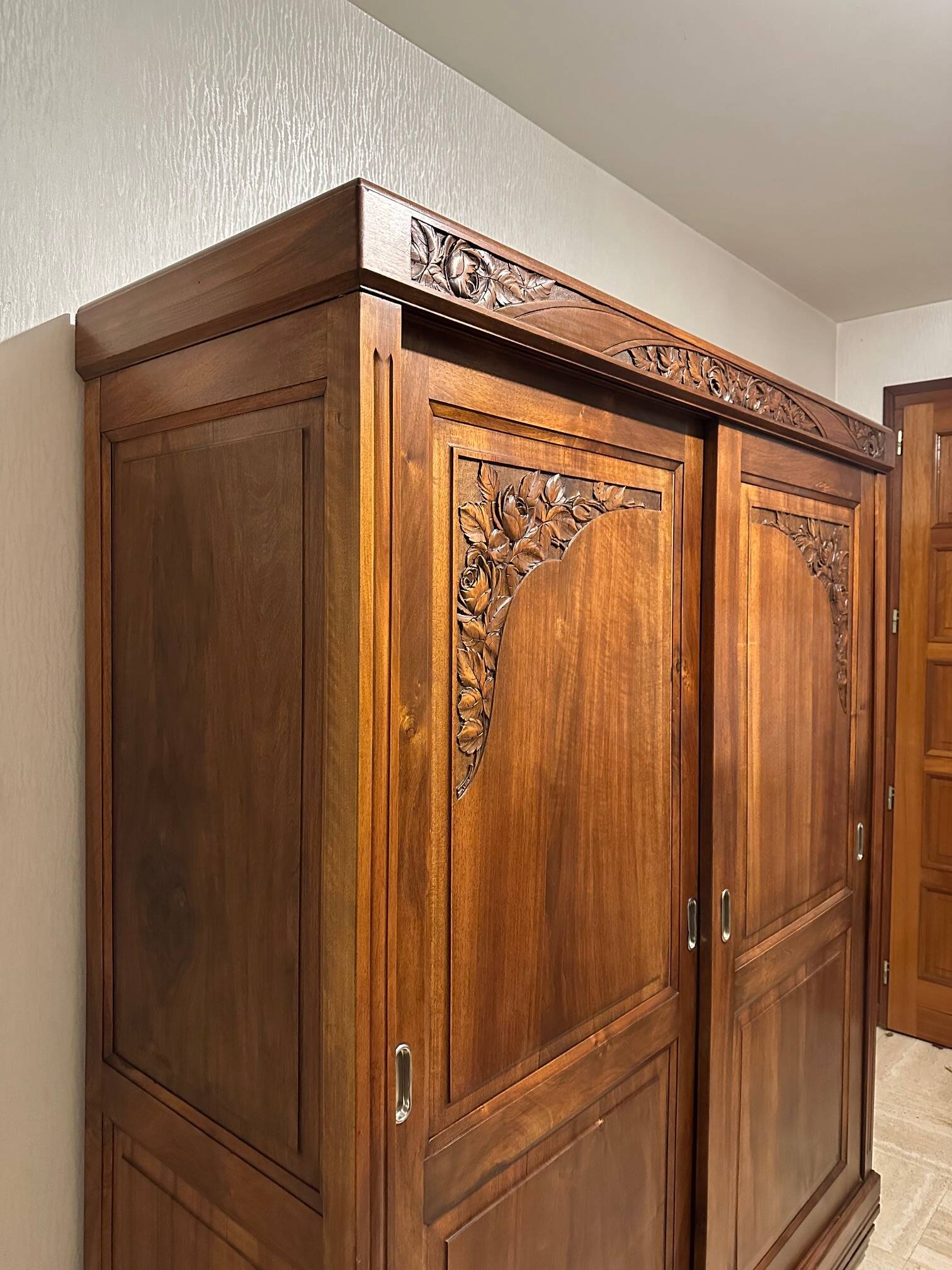 Art Deco wardrobe