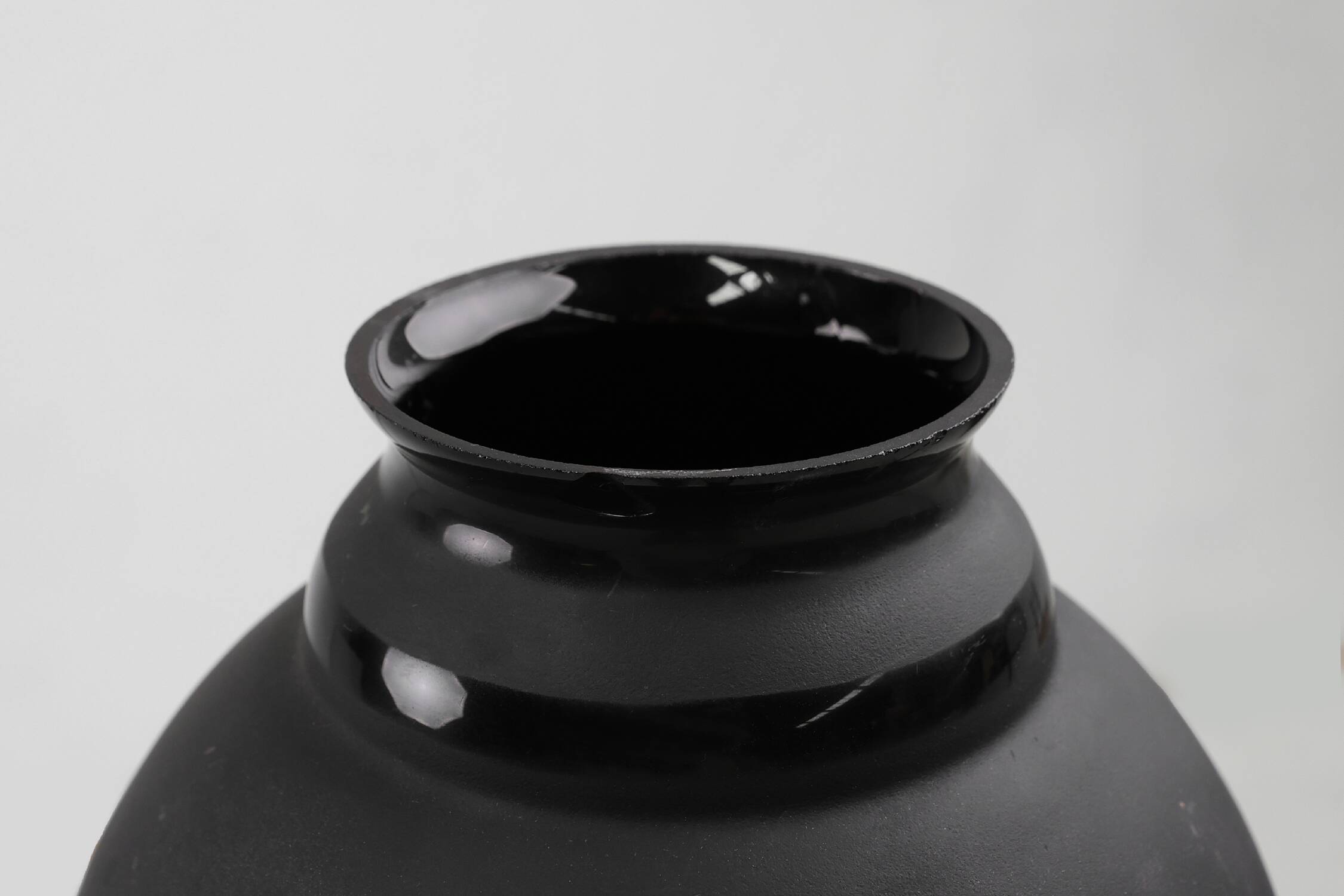 Large vase by Paul Heller and The Boom Glass “De Rupel”, Belgium 1930s