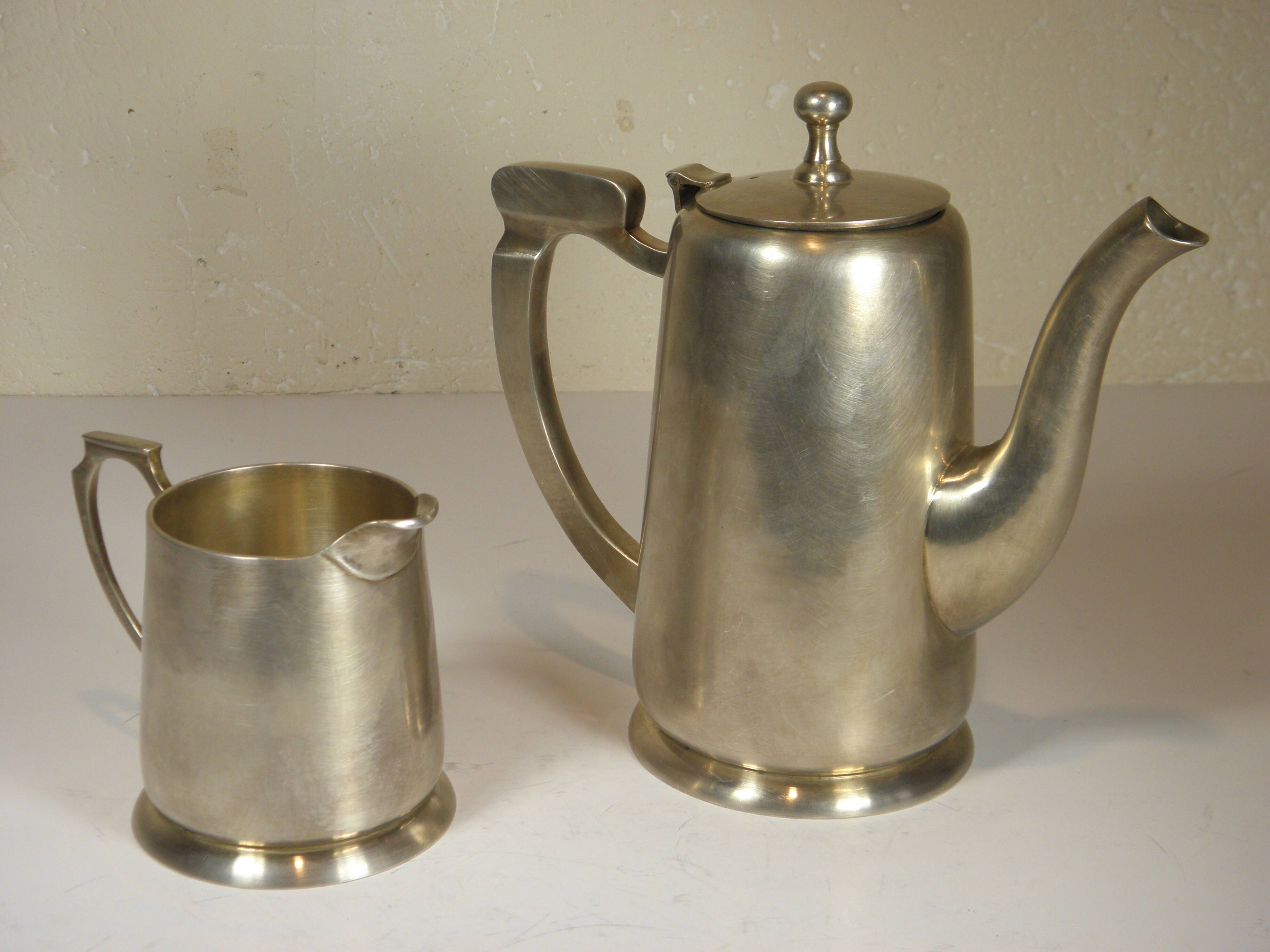 Silver-plated metal coffee pot and milk jug