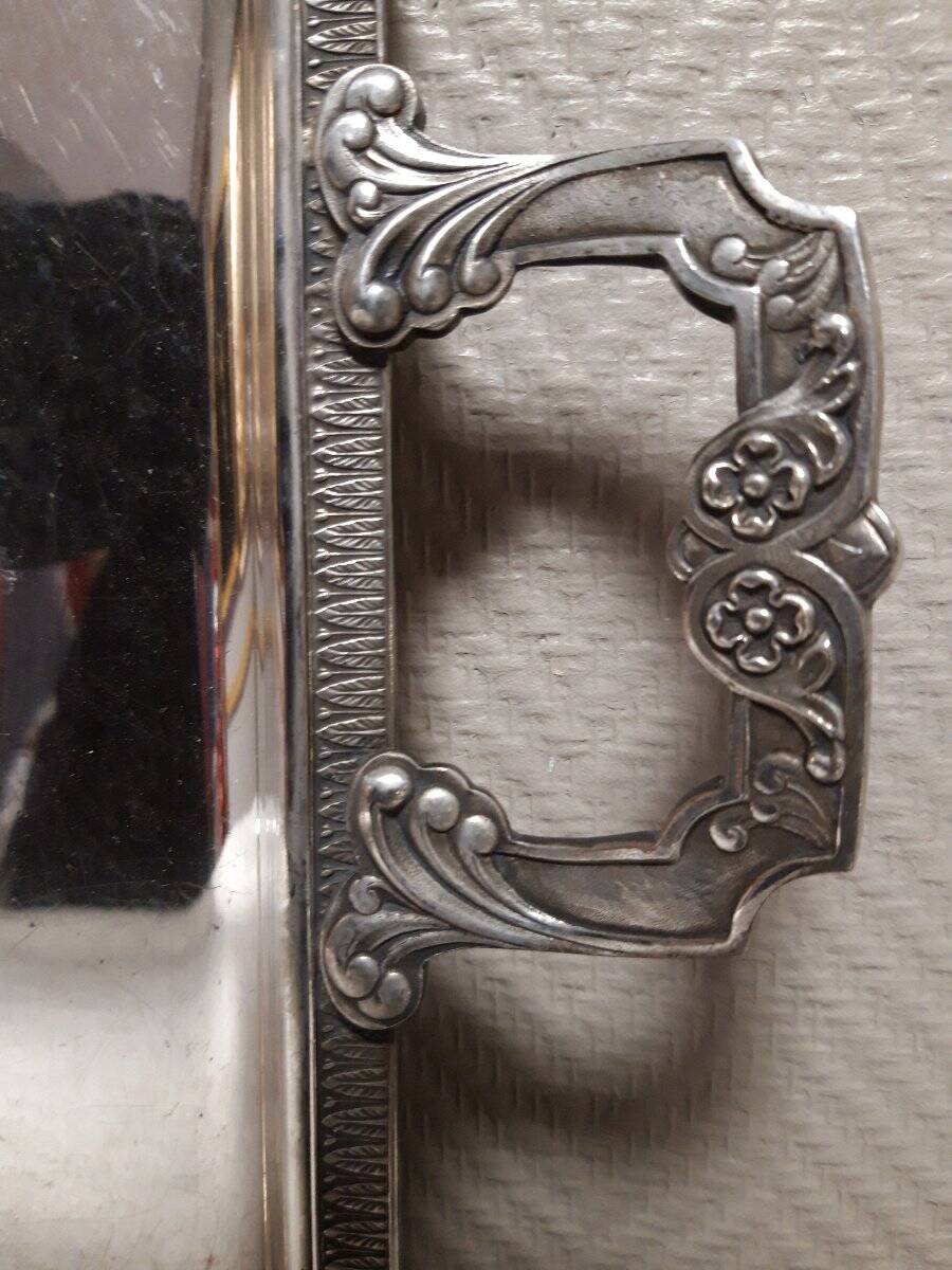 Antique silver-plated service tray – Classic style