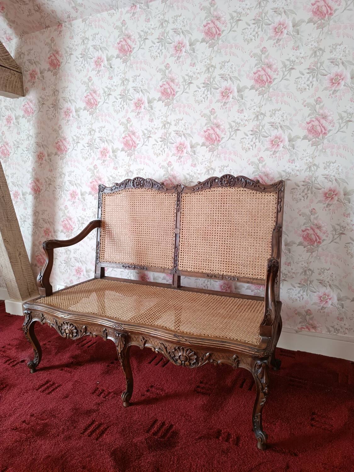 Antique bench in solid carved wood and wicker caning