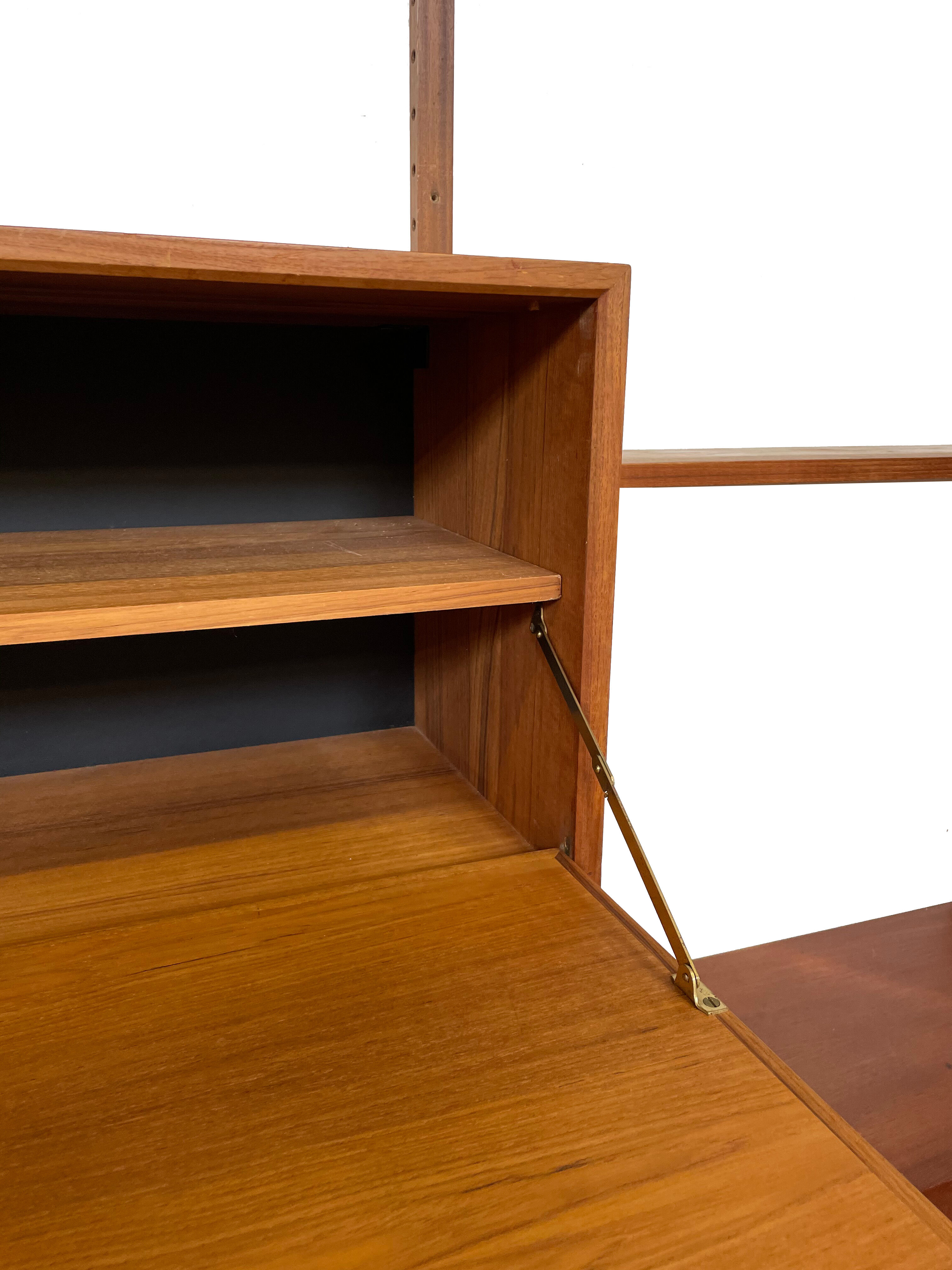 Vintage Poul Cadovius Royal System wall system wall unit