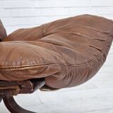 1970s, Norwegian design by Ingmar Relling, model "Siesta", pair of two chairs, original condition.