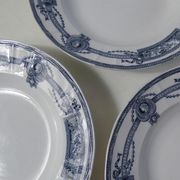 Iron earth 3 hollow plates medaillon