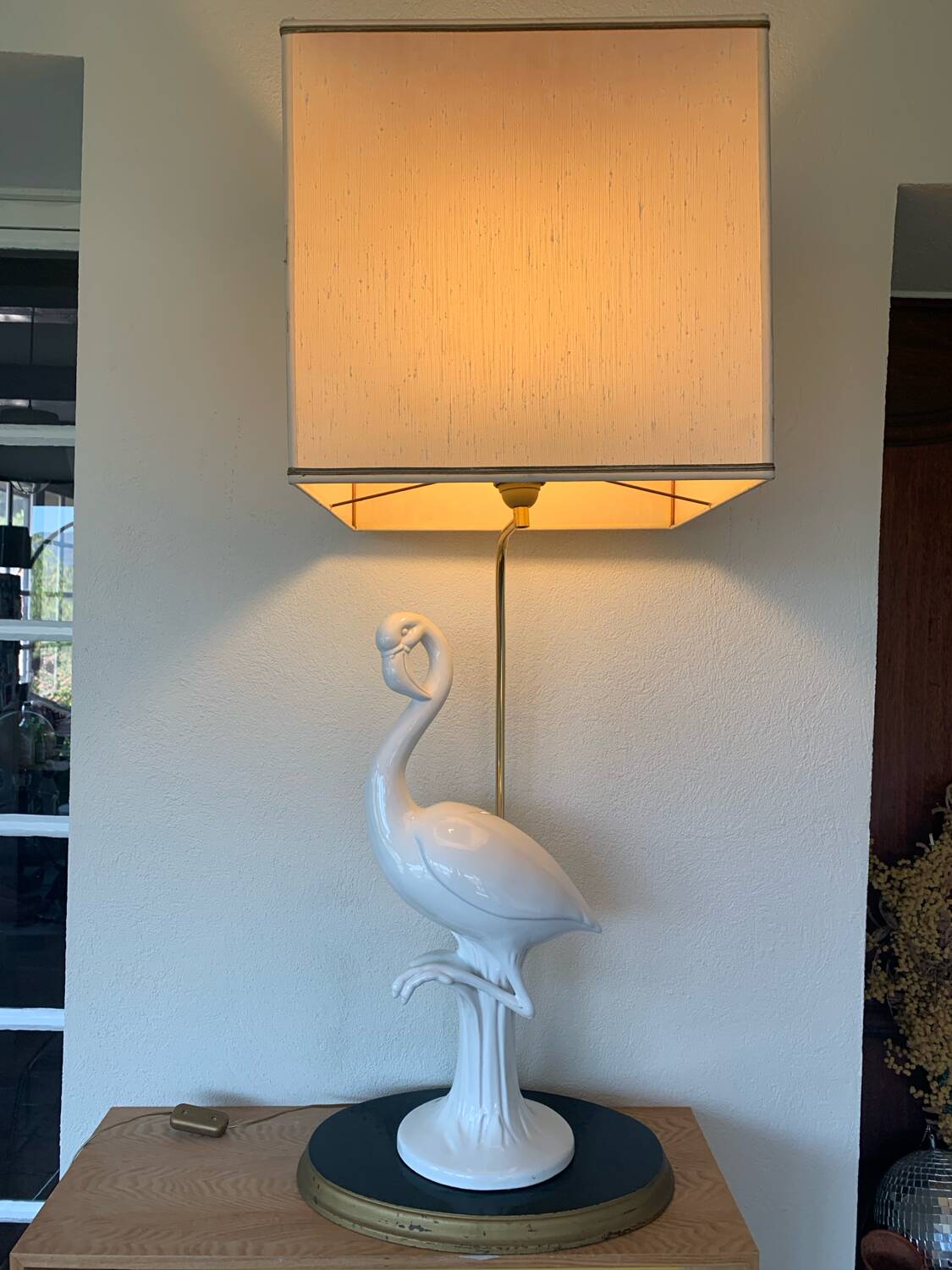 Very large flemish white ceramic lamp 50's italy 97cm with lampshade