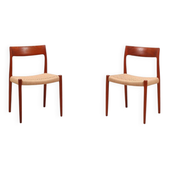 Ensemble de 2 chaises de salle à manger en teck « Modèle 77 » de Niels Moller, avec cordon de papier