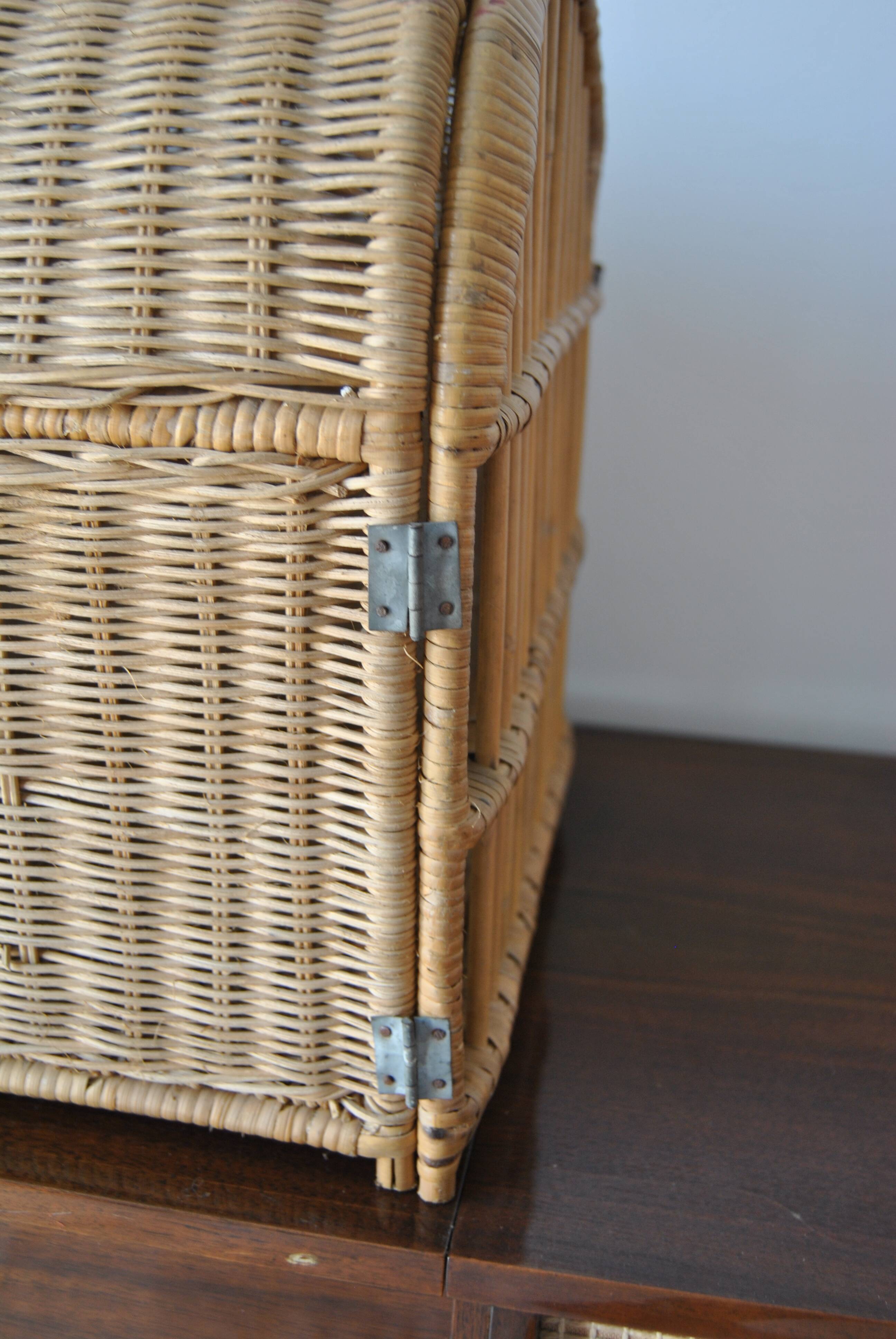 Wicker/rattan cat cage - 1970s