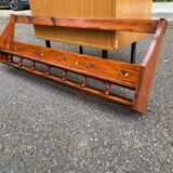Solid wood wall shelf with 6 hooks coat rack