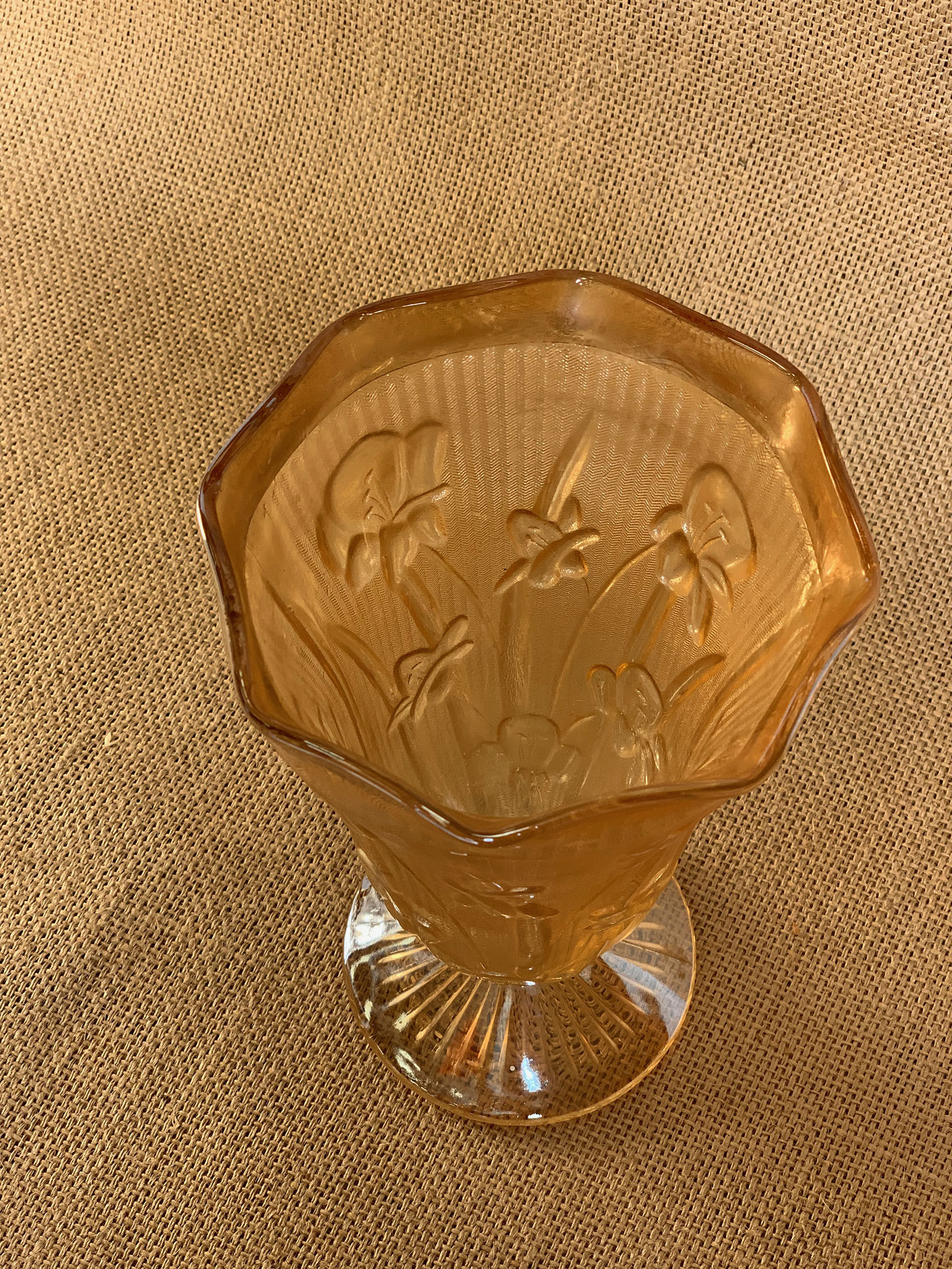 Iridescent glass vase with floral motifs in 40s style