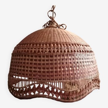 Braided wicker pendant light