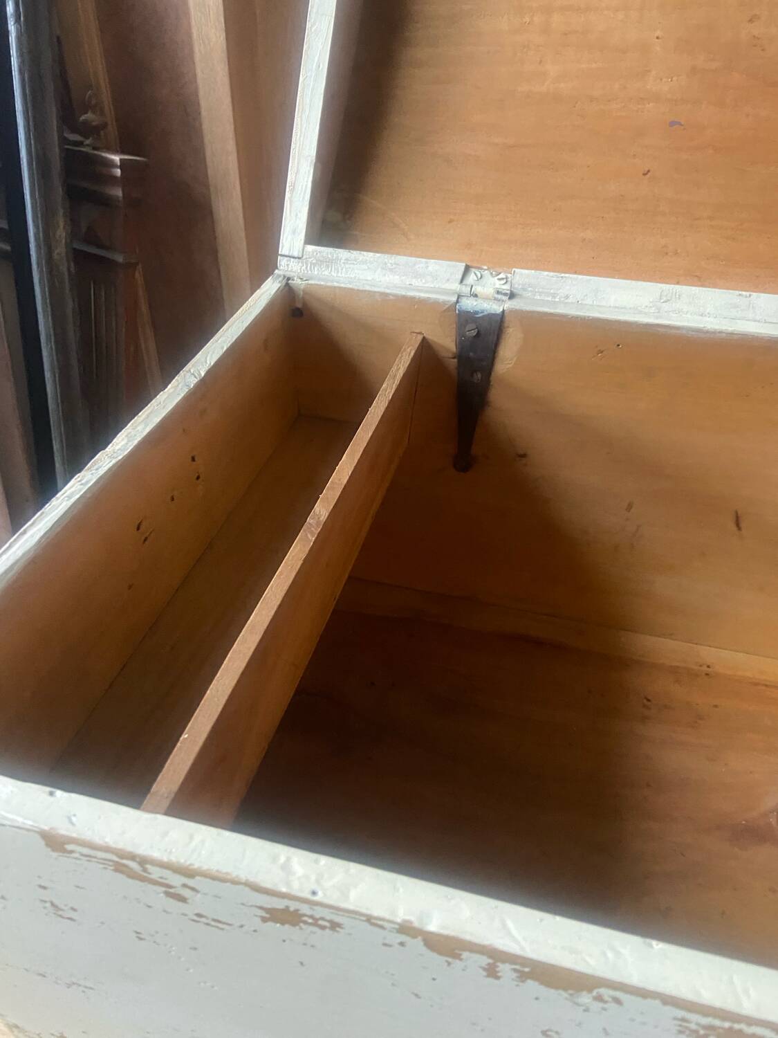 Coffre en bois